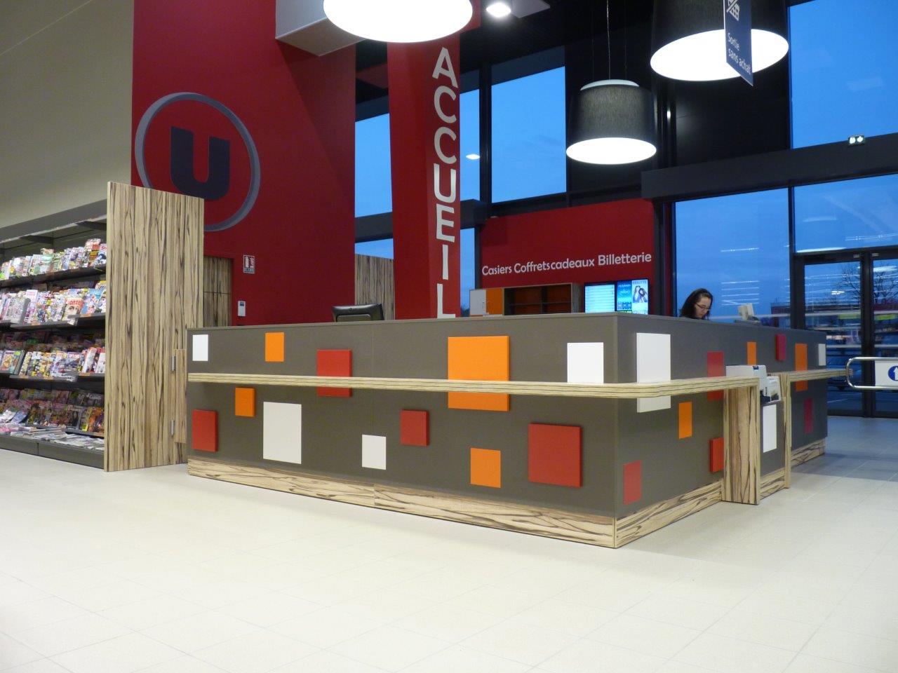 Comptoir/banque d'accueil sur mesure à Angers (49)