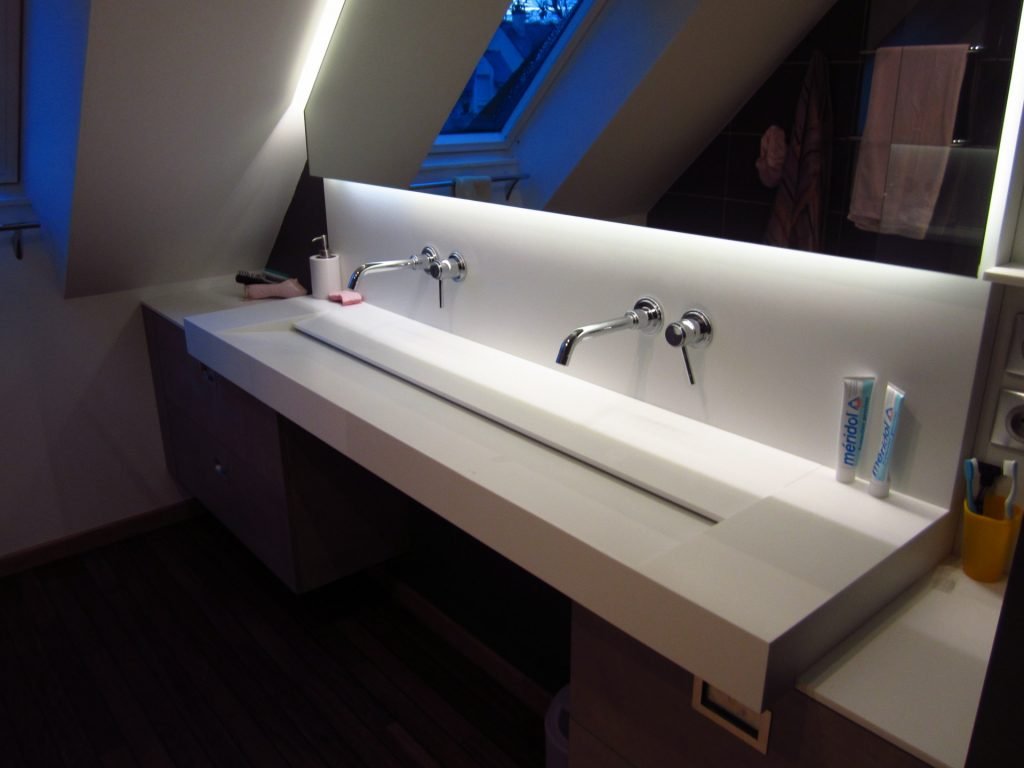 Salle de bain en corian – Angers (49)