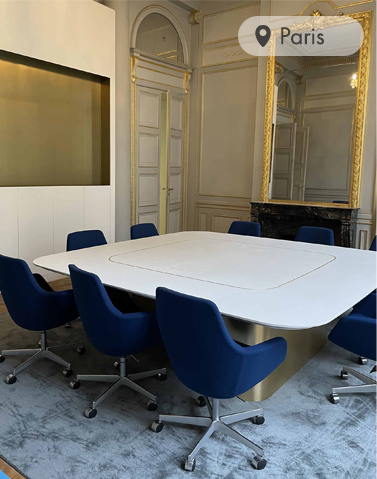 Table de réunion